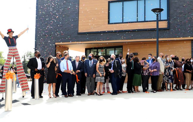 Library opens new Karl Road Branch - Columbus Metropolitan Library